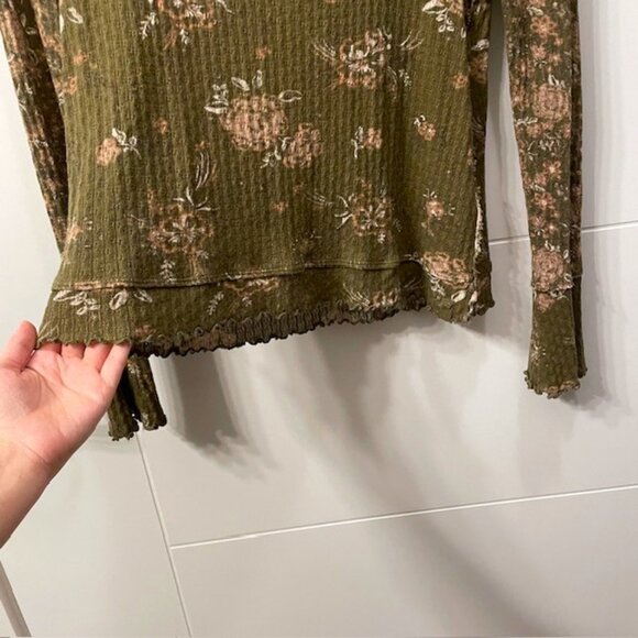 Free People We The Free Clover Floral Long Sleeve Thermal Shirt Size Large Green - Picture 8 of 16